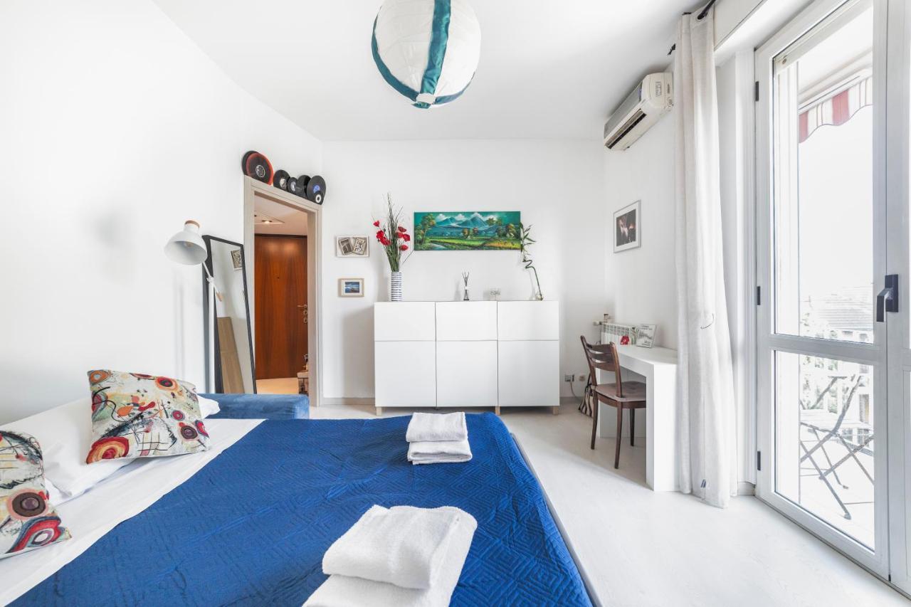 Apartamento Precotto Comfortable Flat With Balcony Milán Exterior foto